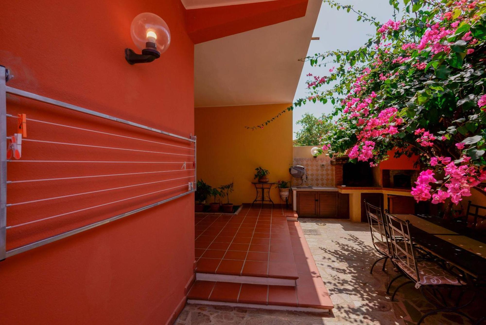 Il Piccolo Giardino Rooms & Breakfast Villasimius Exteriör bild