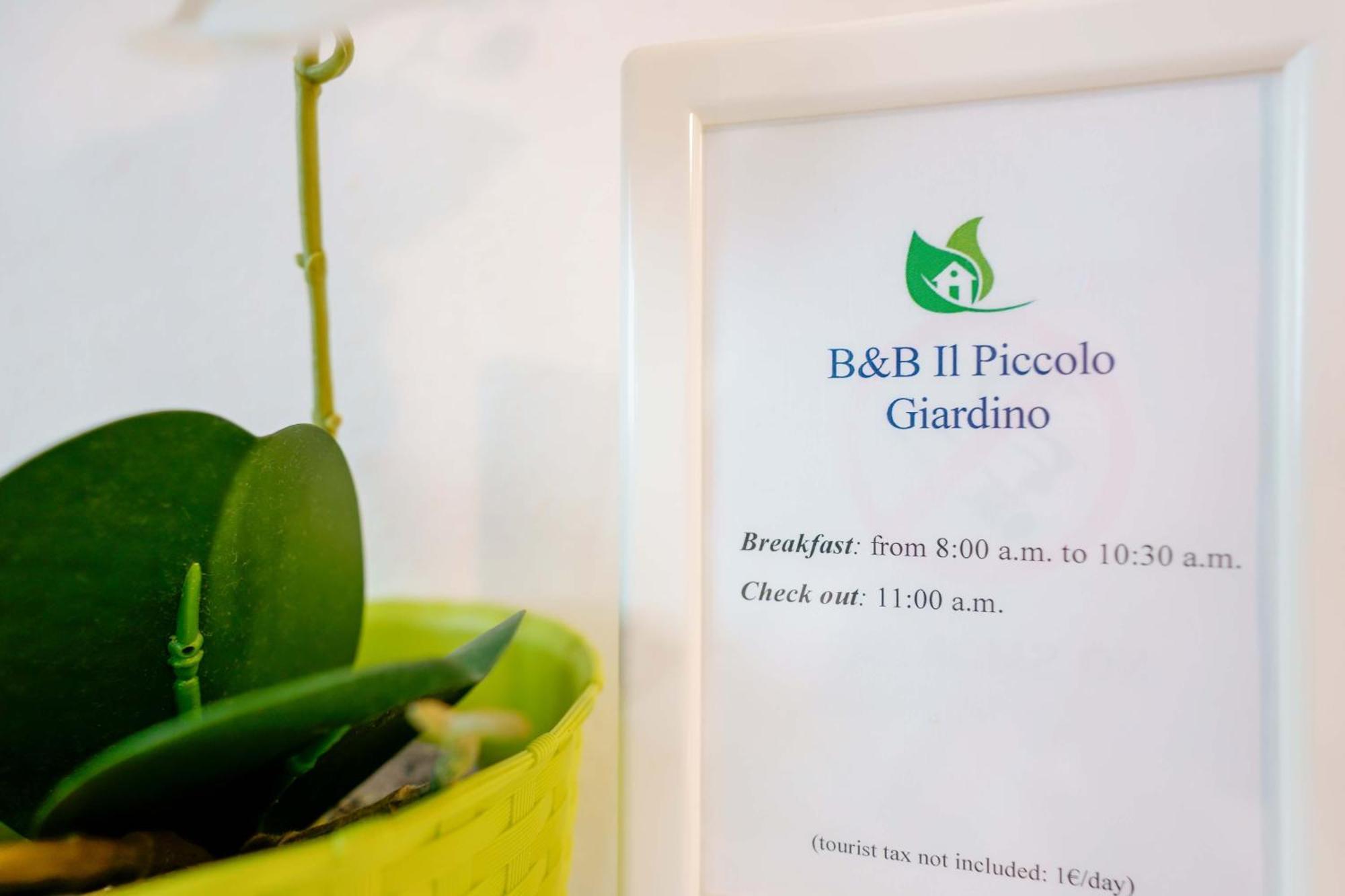 Il Piccolo Giardino Rooms & Breakfast Villasimius Exteriör bild